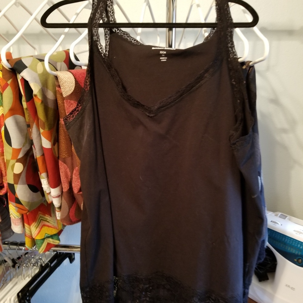 Lacy cami/ Brand new